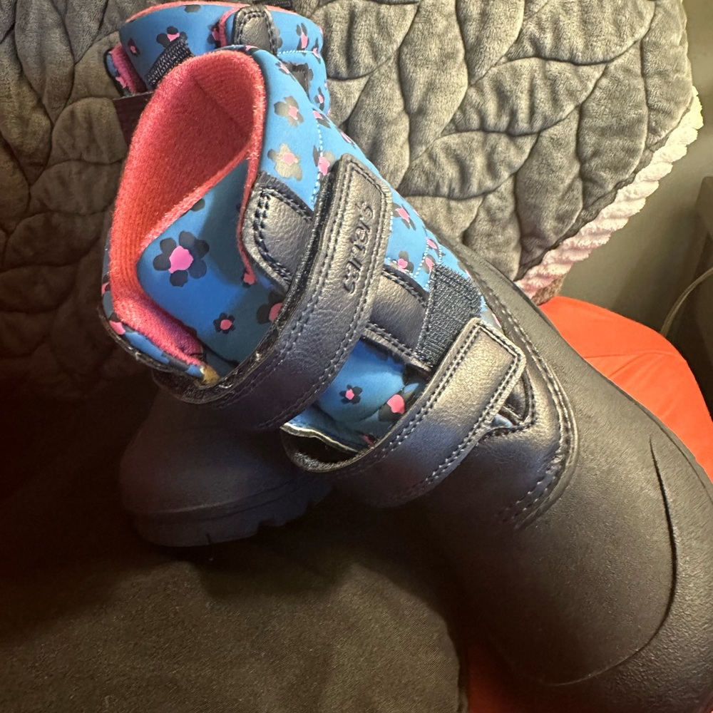 Carters boot. - Picture 4 of 4